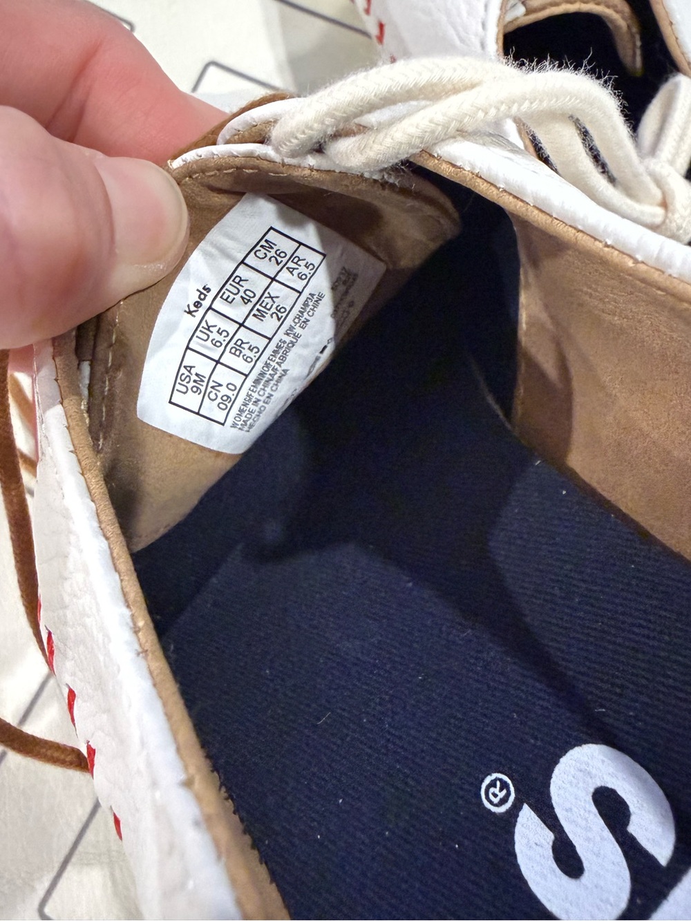 New Keds Women's White Baseball-Stitch Oxford Shoe - Picture 11 of 13
